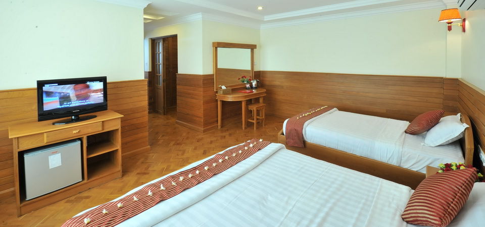 Ayarwaddy River View Hotel Mandalay Exterior photo